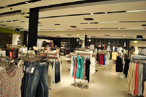 金寨商场里的店面怎么装修？